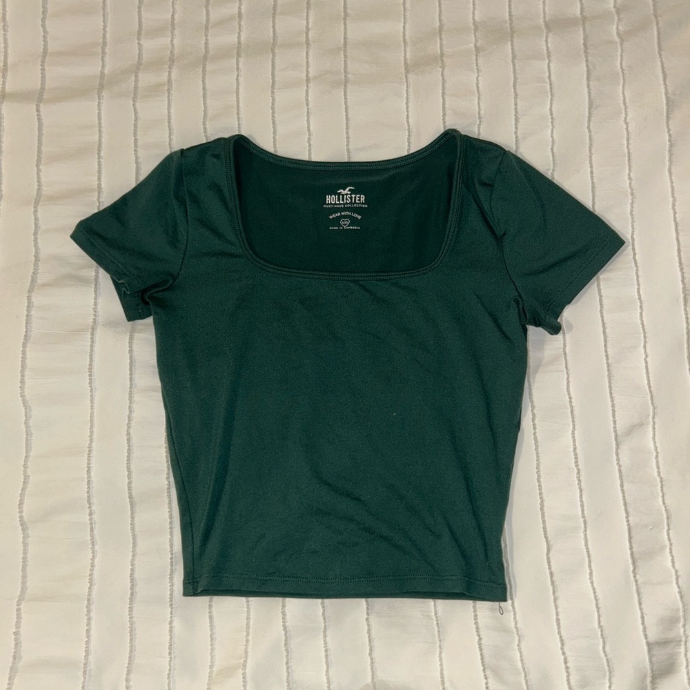 Hollister Green Top